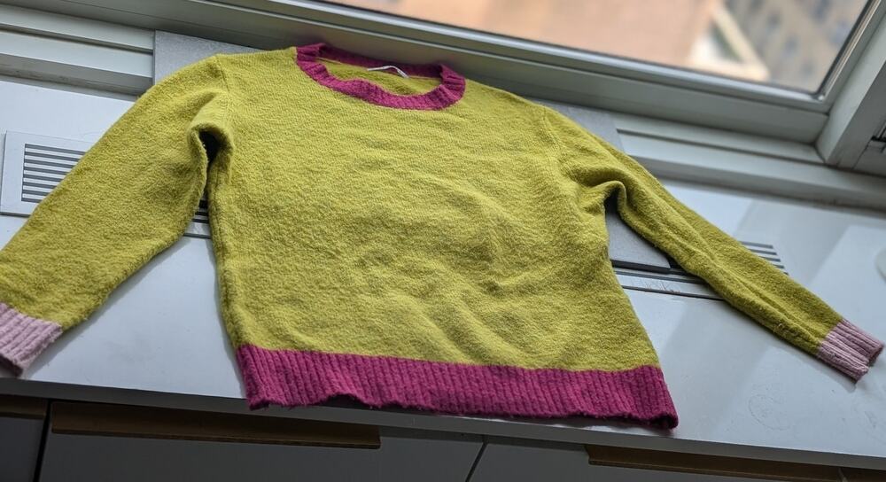 Dr. Bloom Fuzzy Knit Sweater S/M Made in Italy Crew Neck